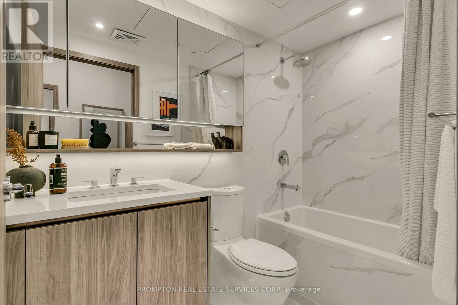 Ph 5110 - 38 Widmer Street, Toronto, Ontario  M5V 2E9 - Photo 17 - C12673434