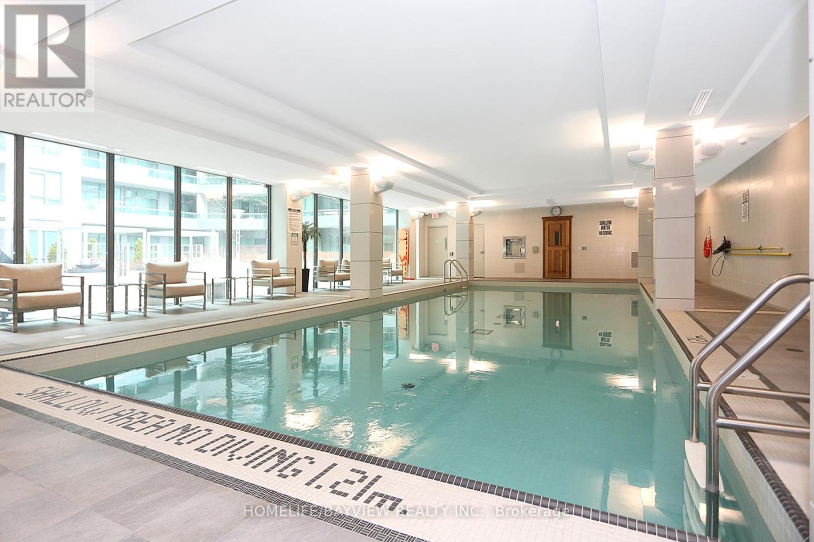 1207 - 19 Grand Trunk Crescent, Toronto, Ontario  M5J 3A3 - Photo 7 - C12673458