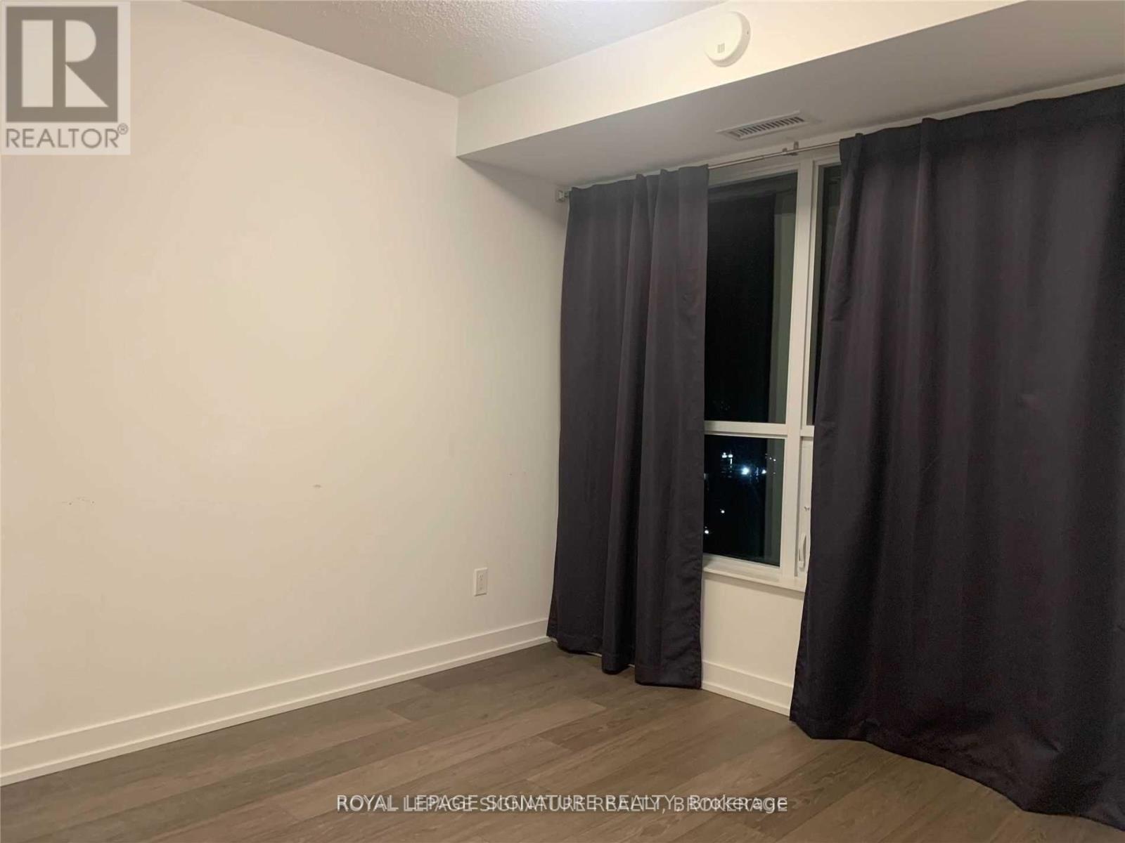 1114 - 8 Trent Avenue, Toronto, Ontario  M4C 0A6 - Photo 11 - E12673354