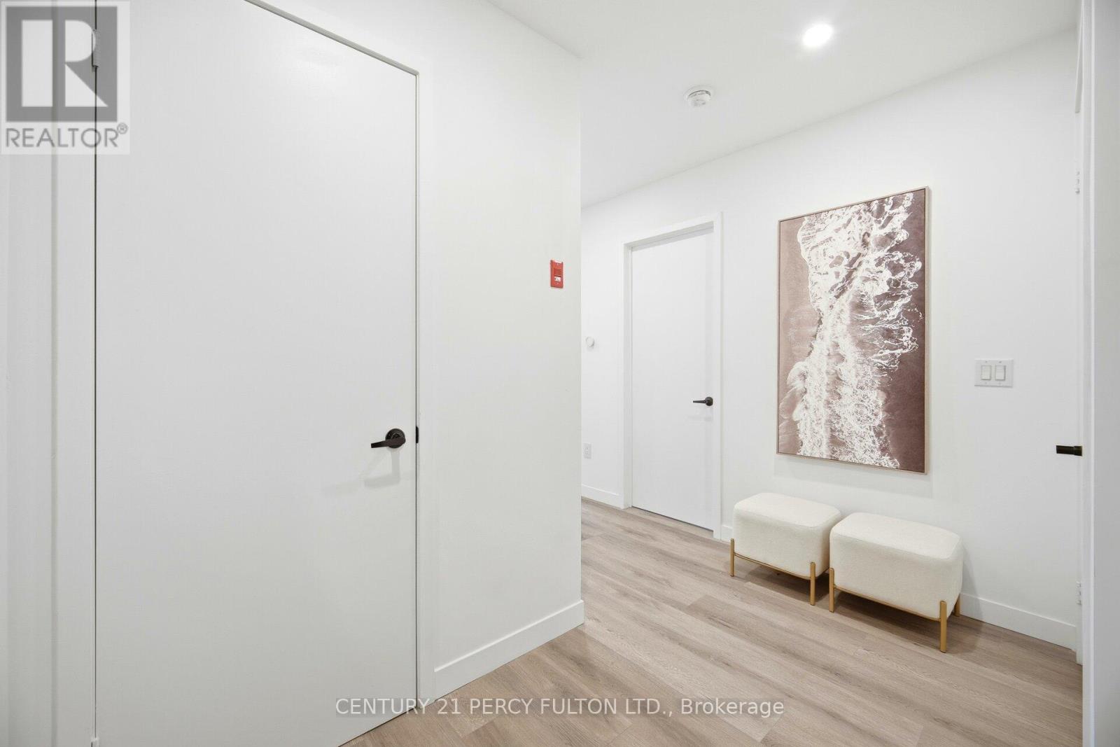 203 - 61 Orchard Park Drive, Toronto, Ontario  M1E 0C8 - Photo 2 - E12673408