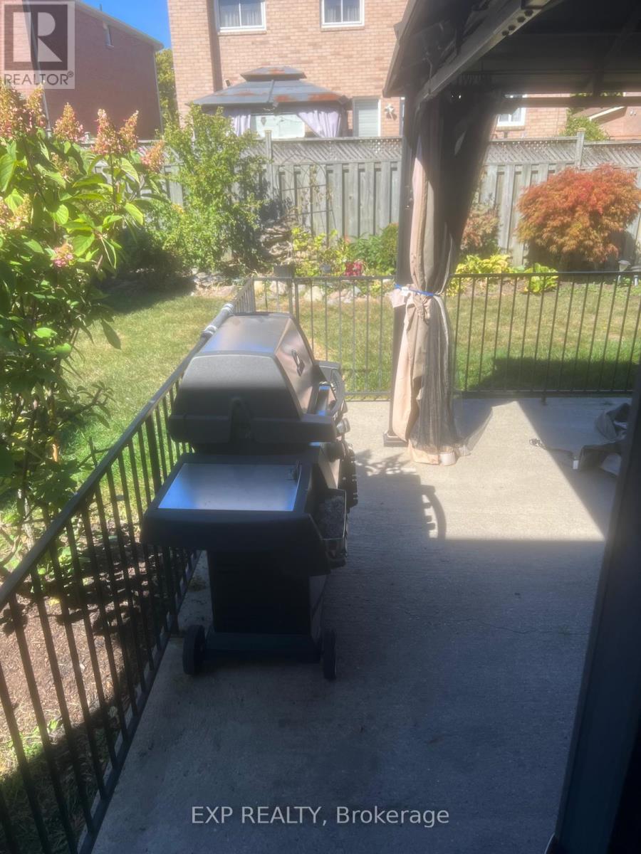 1 - 14 Griffiths Drive, Ajax, Ontario  L1T 3J3 - Photo 13 - E12673468