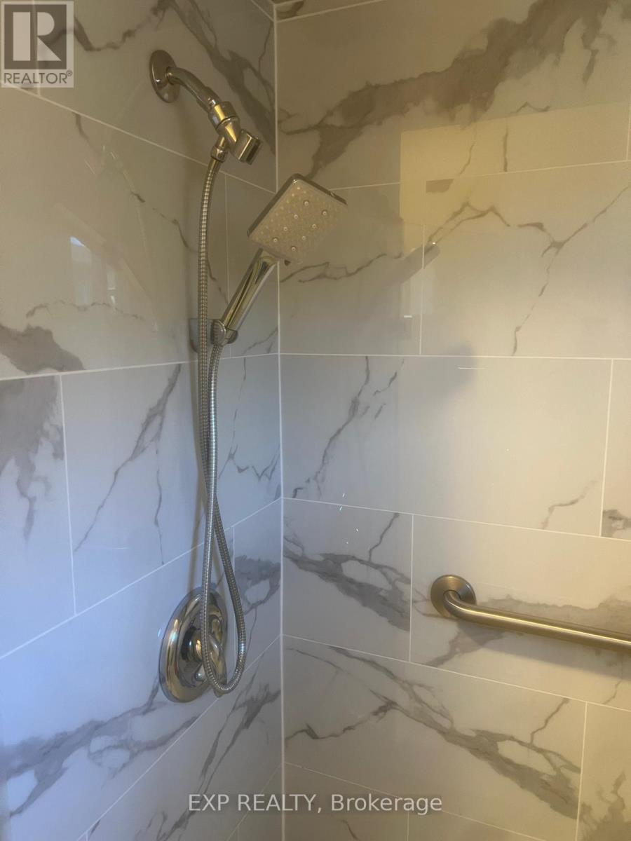 1 - 14 Griffiths Drive, Ajax, Ontario  L1T 3J3 - Photo 5 - E12673468