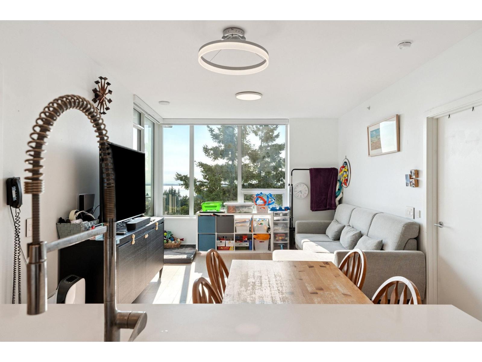 901 15165 Thrift Avenue, White Rock, British Columbia V4B 0C1 - Photo 17 - R3077106