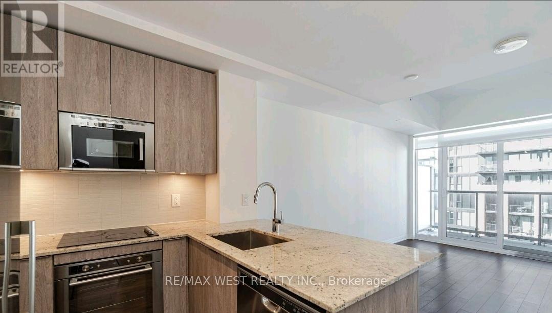 827 - 99 Eagle Rock Way, Vaughan, Ontario  L6A 5A7 - Photo 5 - N12673362