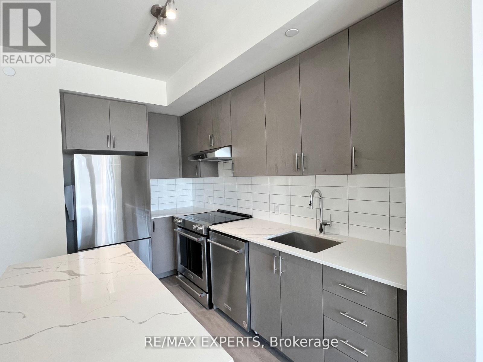 222 - 9000 Jane Street N, Vaughan, Ontario  L4K 2M9 - Photo 6 - N12673412