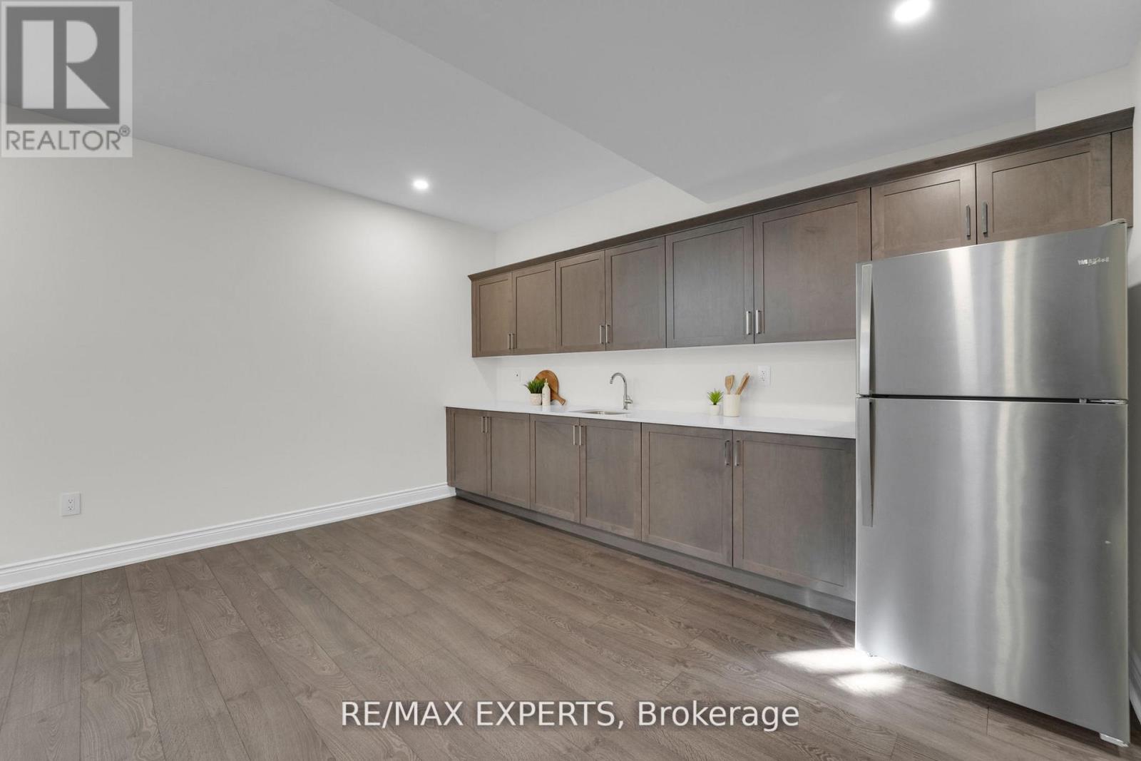 136 Lady Jessica Drive, Vaughan, Ontario  L6A 4Z7 - Photo 41 - N12673492