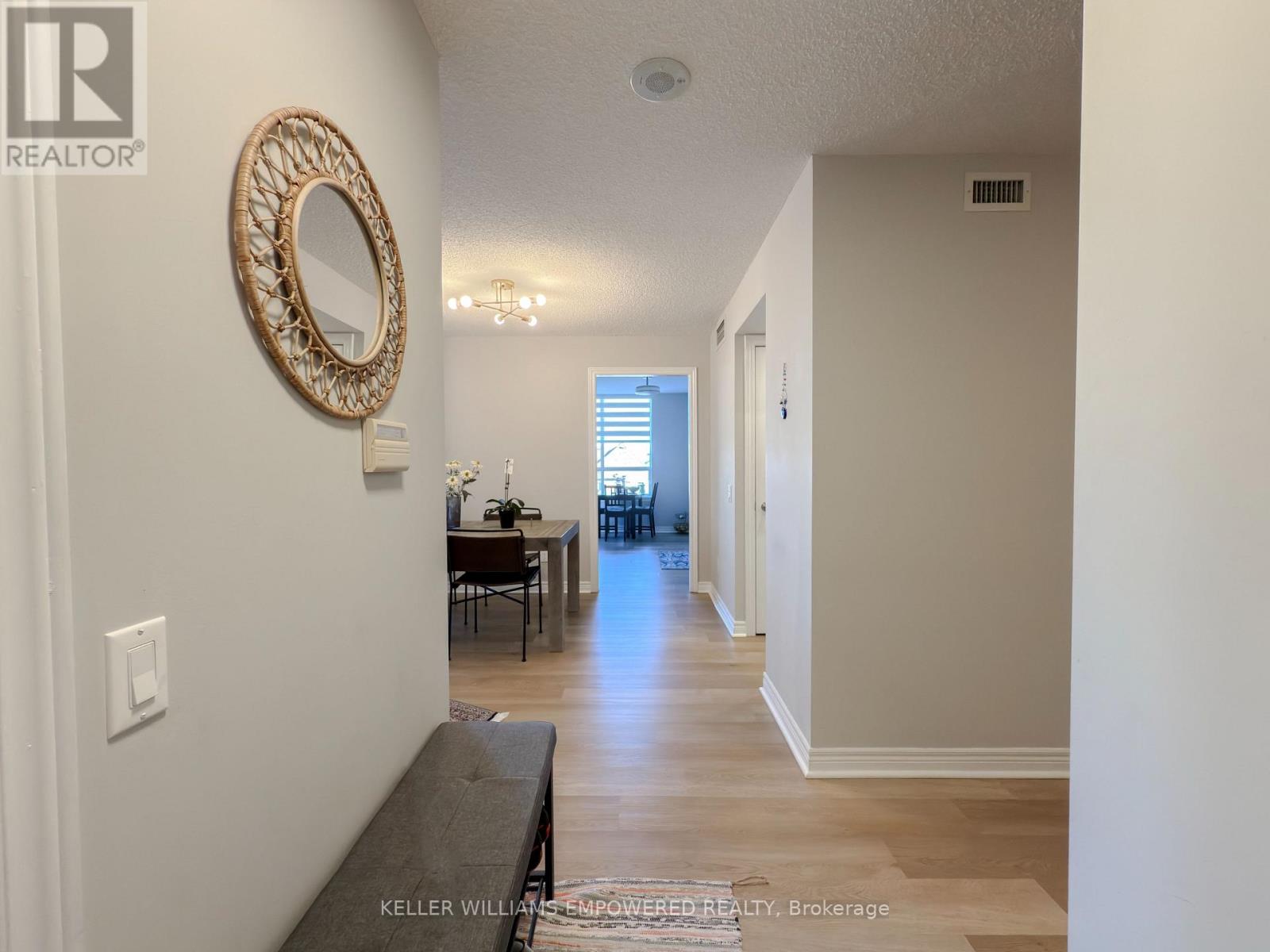 302 - 51 Times Avenue, Markham, Ontario  L3T 7X7 - Photo 7 - N12673504