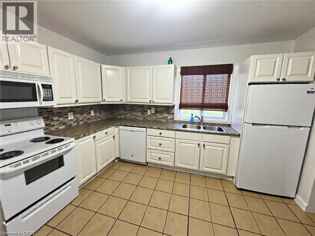 139 Harmony Avenue, Hamilton, Ontario  L8H 4Y4 - Photo 6 - 40796878