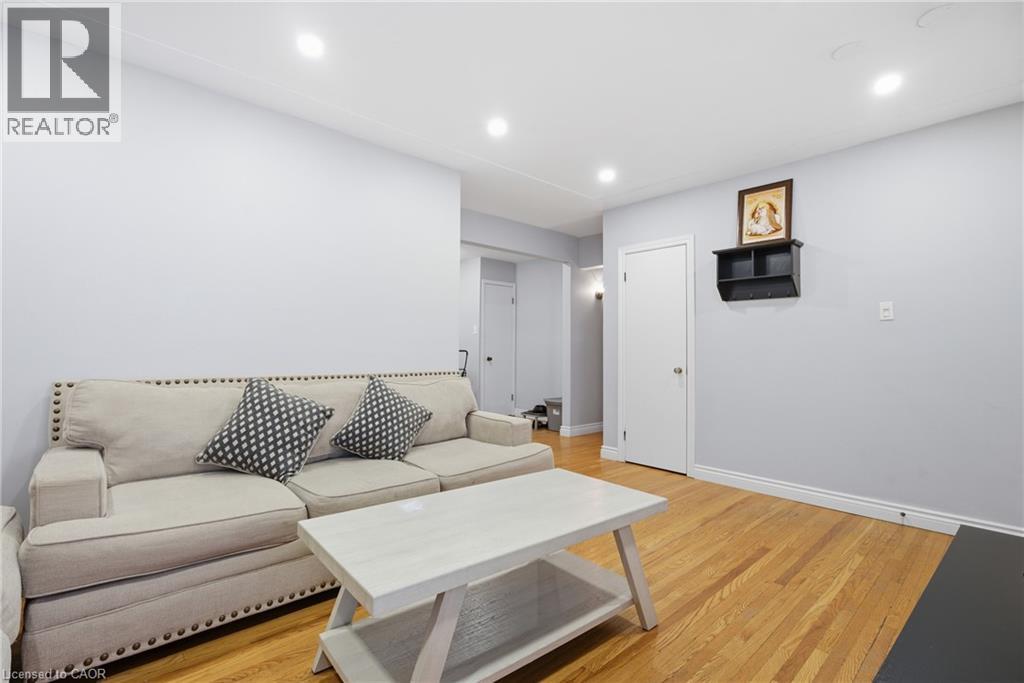 18 Harber Avenue, Kitchener, Ontario  N2C 1Y8 - Photo 7 - 40795682