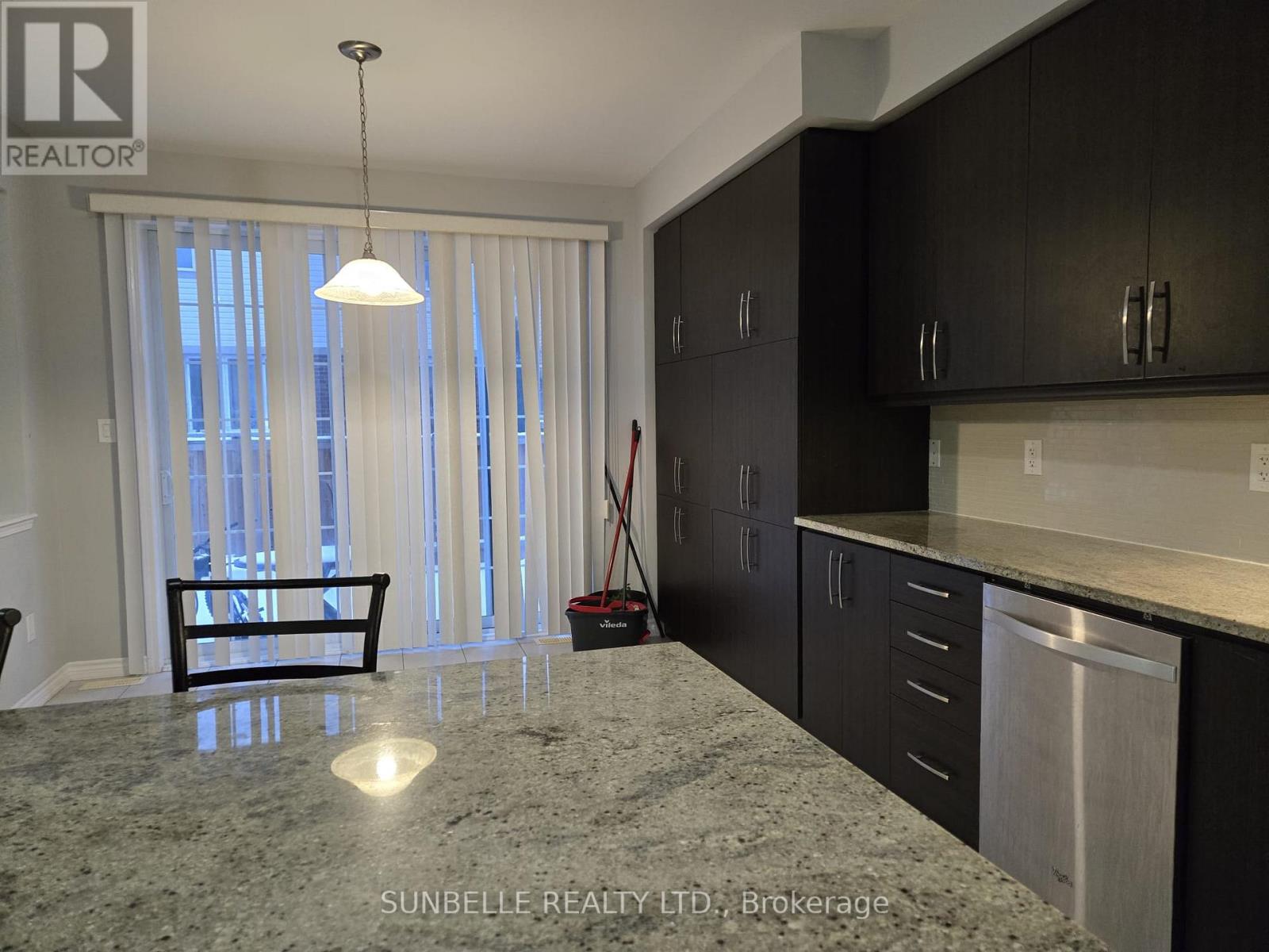 Upper Levels - 12 Polstar Road, Brampton, Ontario  L7A 4H1 - Photo 22 - W12597996