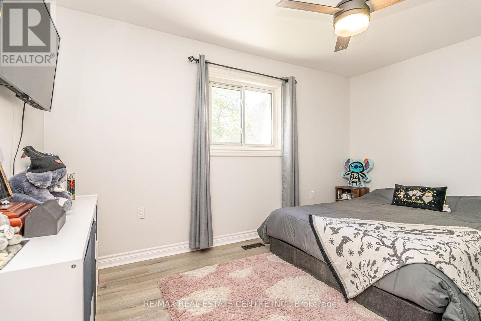 95 Avonmore Crescent, Orangeville, Ontario  L9W 3C2 - Photo 16 - W12673368