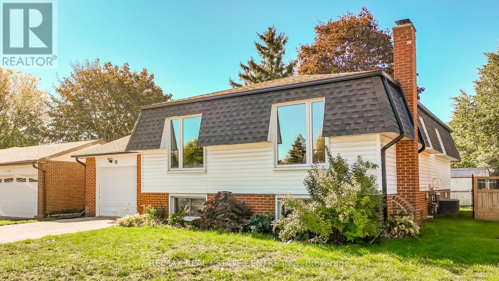 95 Avonmore Crescent, Orangeville, Ontario  L9W 3C2 - Photo 2 - W12673368