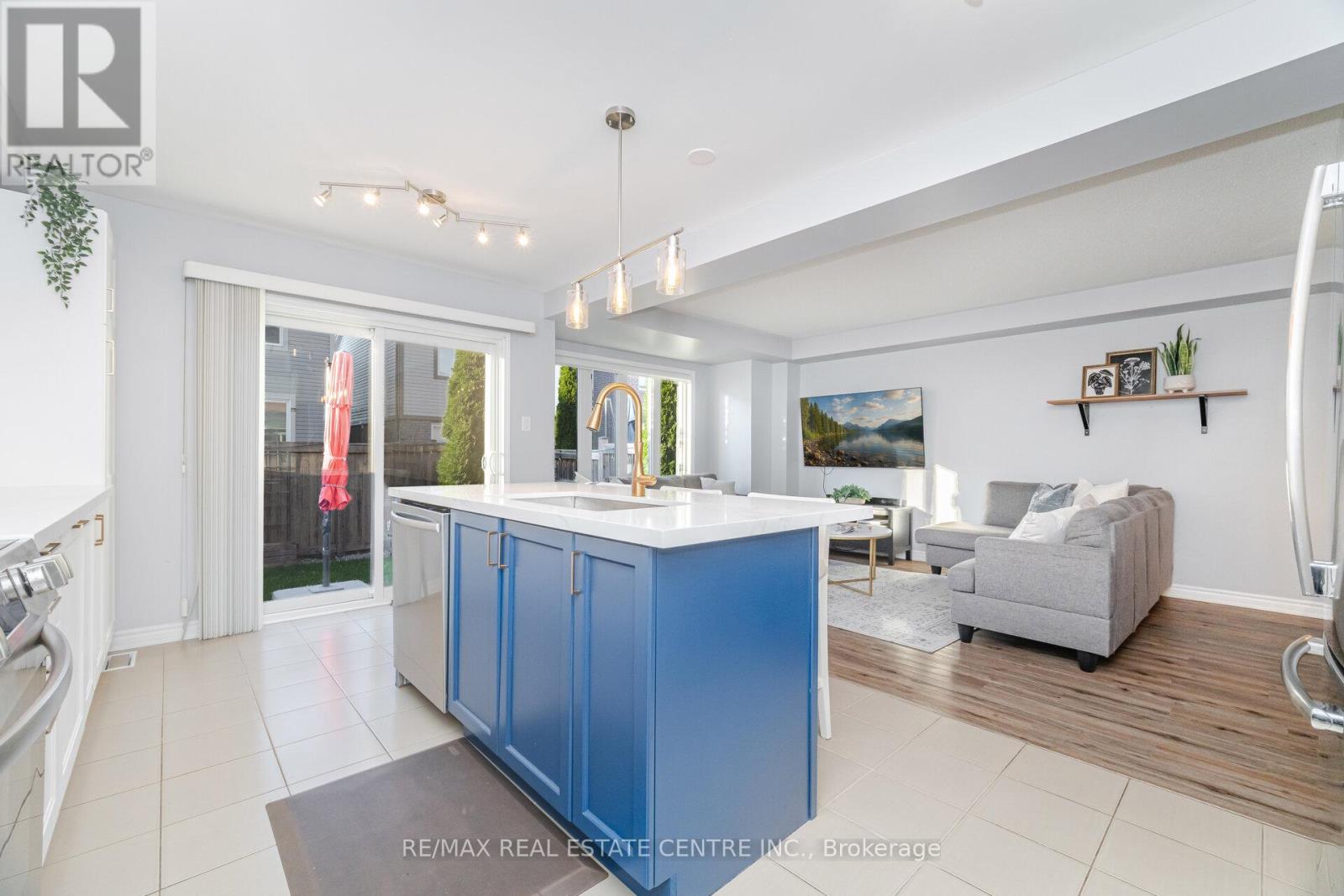 322 Chuchmach Close, Milton, Ontario  L9T 8B5 - Photo 13 - W12673450