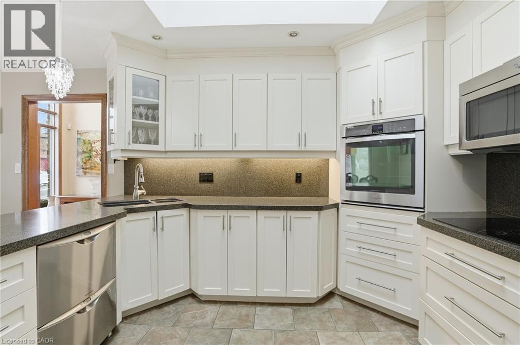 9 Lamb Court, Caledonia, Ontario  N3W 1E2 - Photo 5 - 40794091