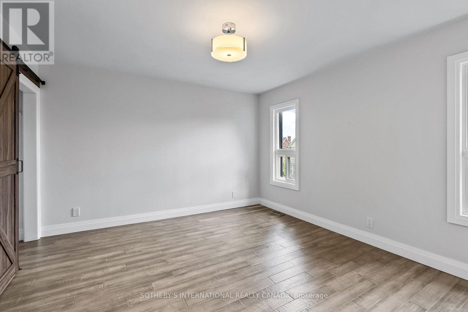 375 Westmoreland Avenue, Toronto, Ontario  M6H 3A6 - Photo 22 - W12673508