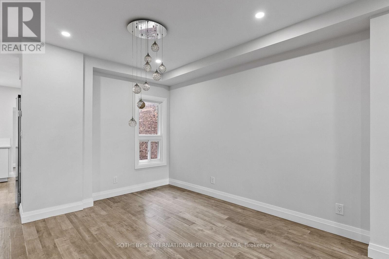 375 Westmoreland Avenue, Toronto, Ontario  M6H 3A6 - Photo 4 - W12673508