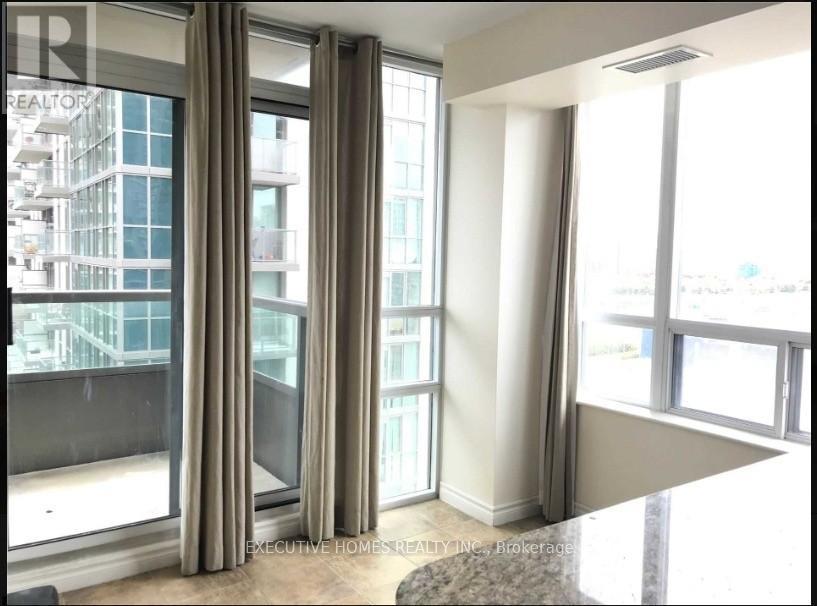 1705 - 335 Rathburn Road, Mississauga, Ontario  L5B 0C8 - Photo 24 - W12673520