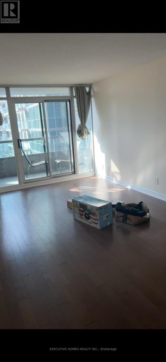 1705 - 335 Rathburn Road, Mississauga, Ontario  L5B 0C8 - Photo 4 - W12673520