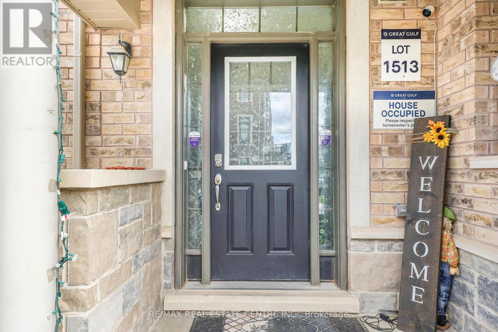 474 Sheaffe Place, Milton, Ontario  L9E 1J9 - Photo 4 - W12673522