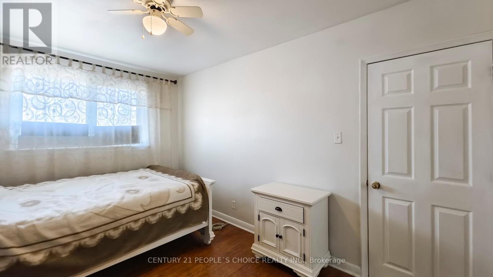 35 Westhumber Boulevard, Toronto, Ontario  M9W 3M5 - Photo 20 - W12673530