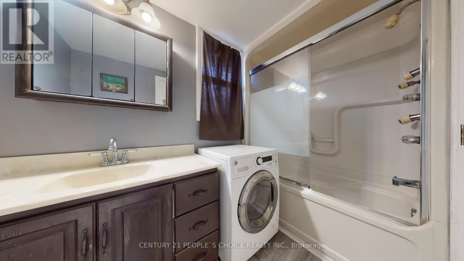 35 Westhumber Boulevard, Toronto, Ontario  M9W 3M5 - Photo 25 - W12673530