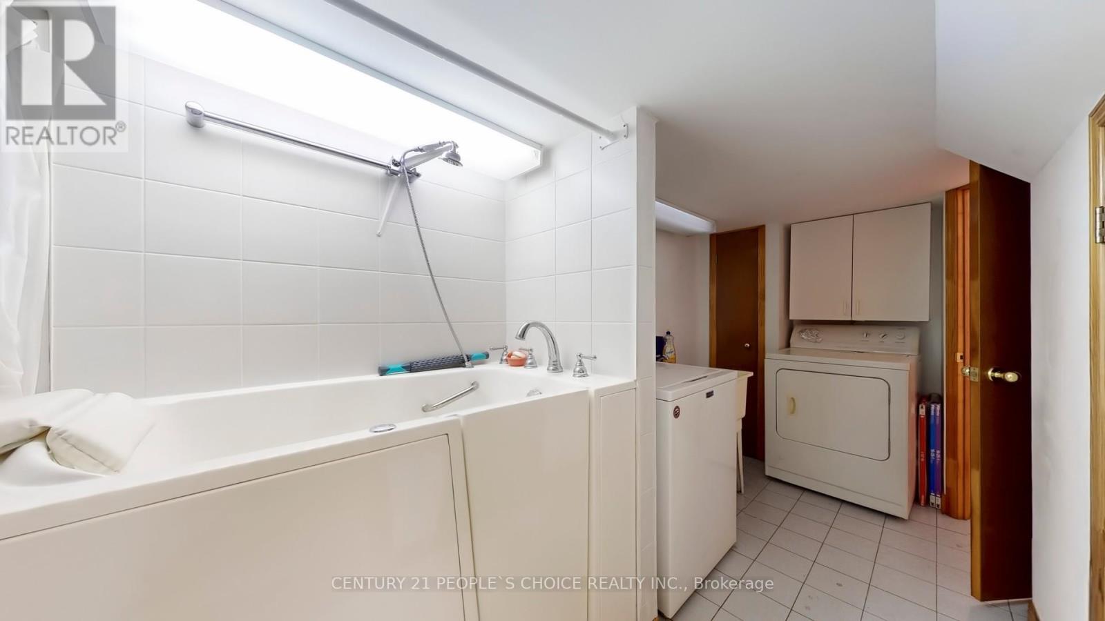 35 Westhumber Boulevard, Toronto, Ontario  M9W 3M5 - Photo 40 - W12673530