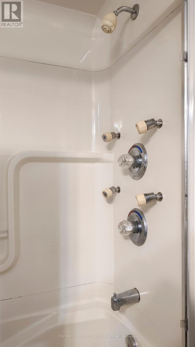 35 Westhumber Boulevard, Toronto, Ontario  M9W 3M5 - Photo 48 - W12673530