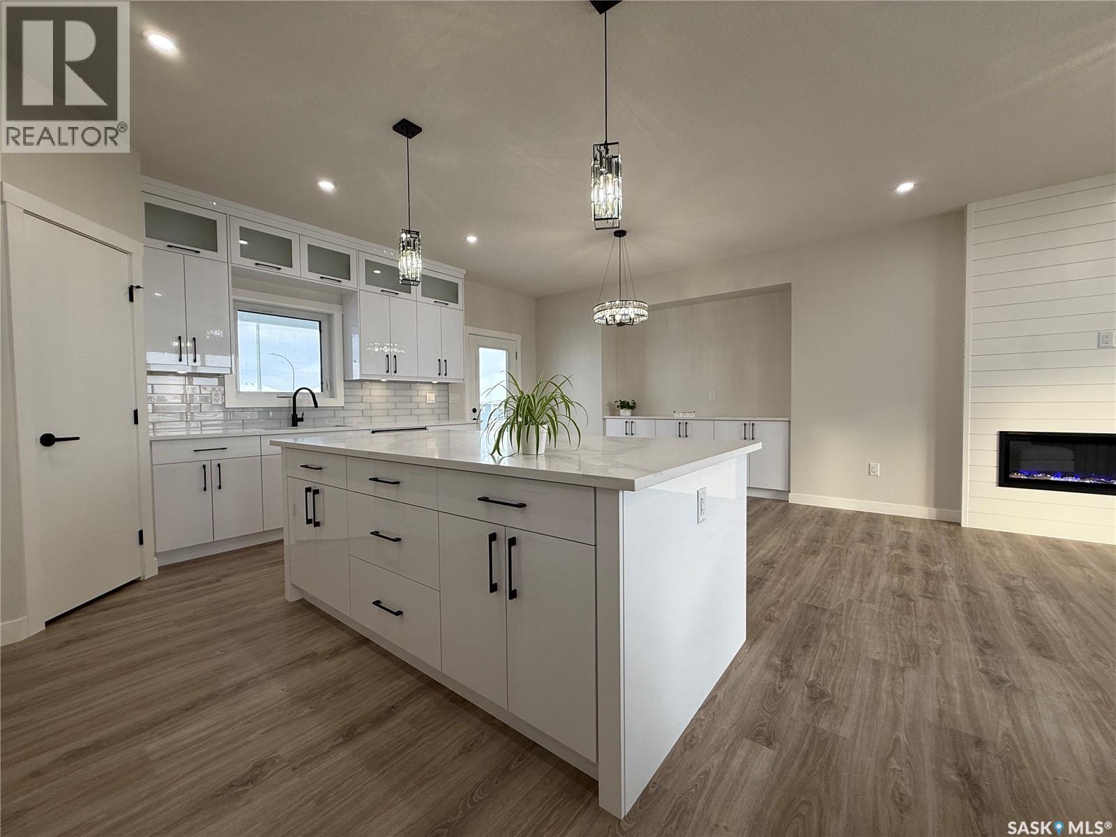 806 Ballesteros Crescent, Warman, Saskatchewan  S0K 4S4 - Photo 10 - SK026357