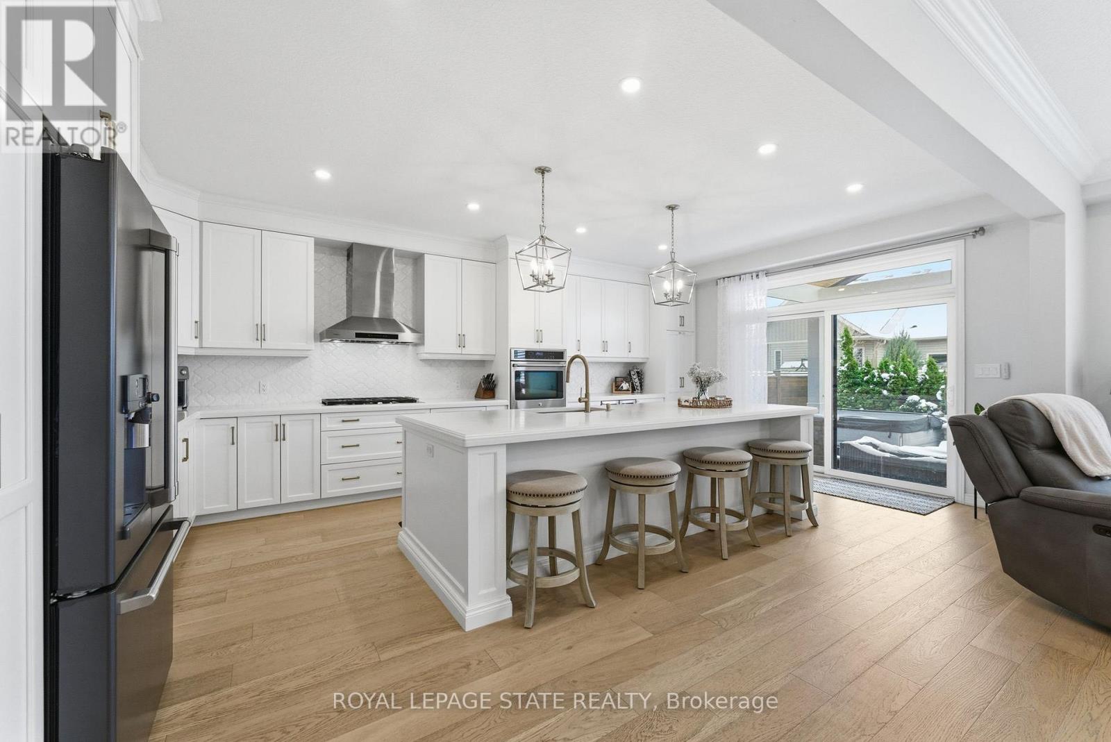 16 Festival Way, Hamilton, Ontario  L0R 1C0 - Photo 19 - X12673376