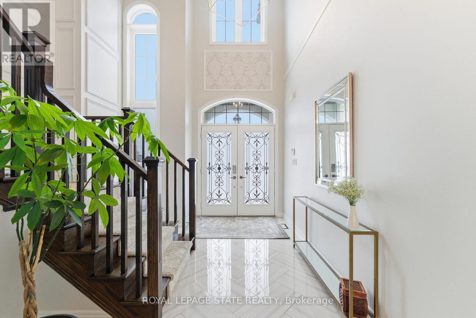 16 Festival Way, Hamilton, Ontario  L0R 1C0 - Photo 5 - X12673376