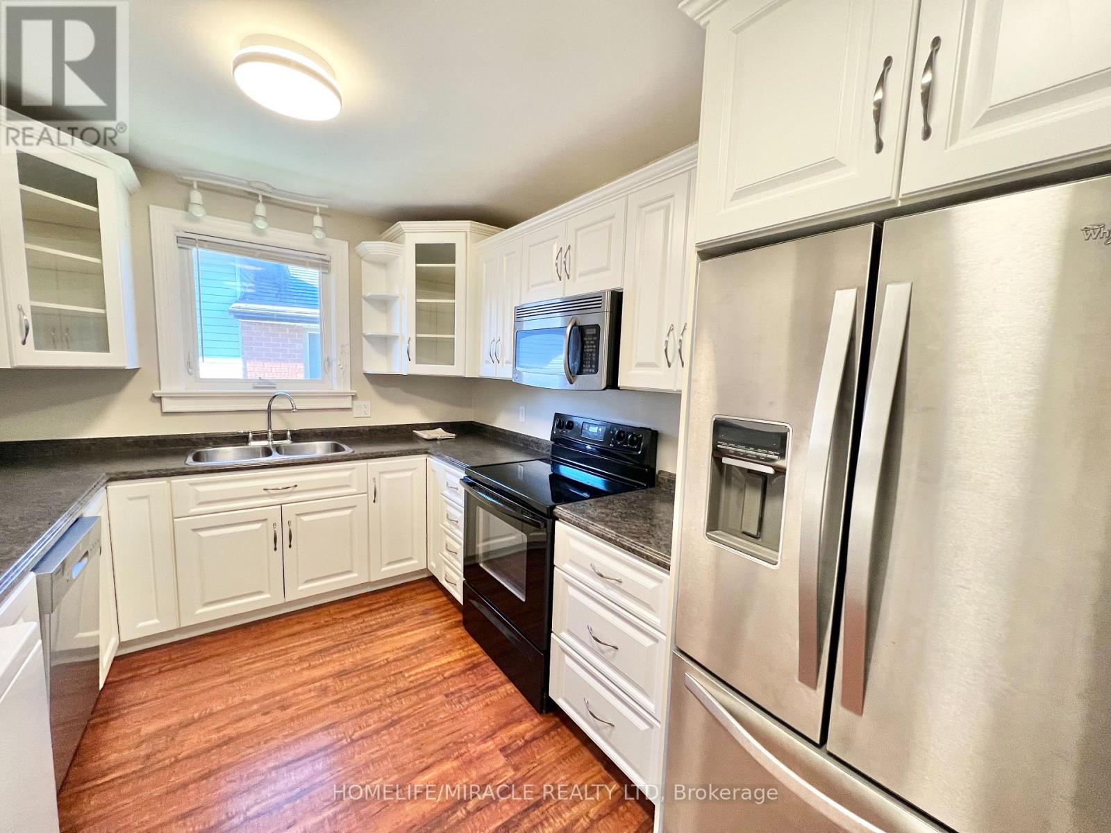 1 - 336 Rolling Meadows Drive, Kitchener, Ontario  N2N 2V5 - Photo 5 - X12673386