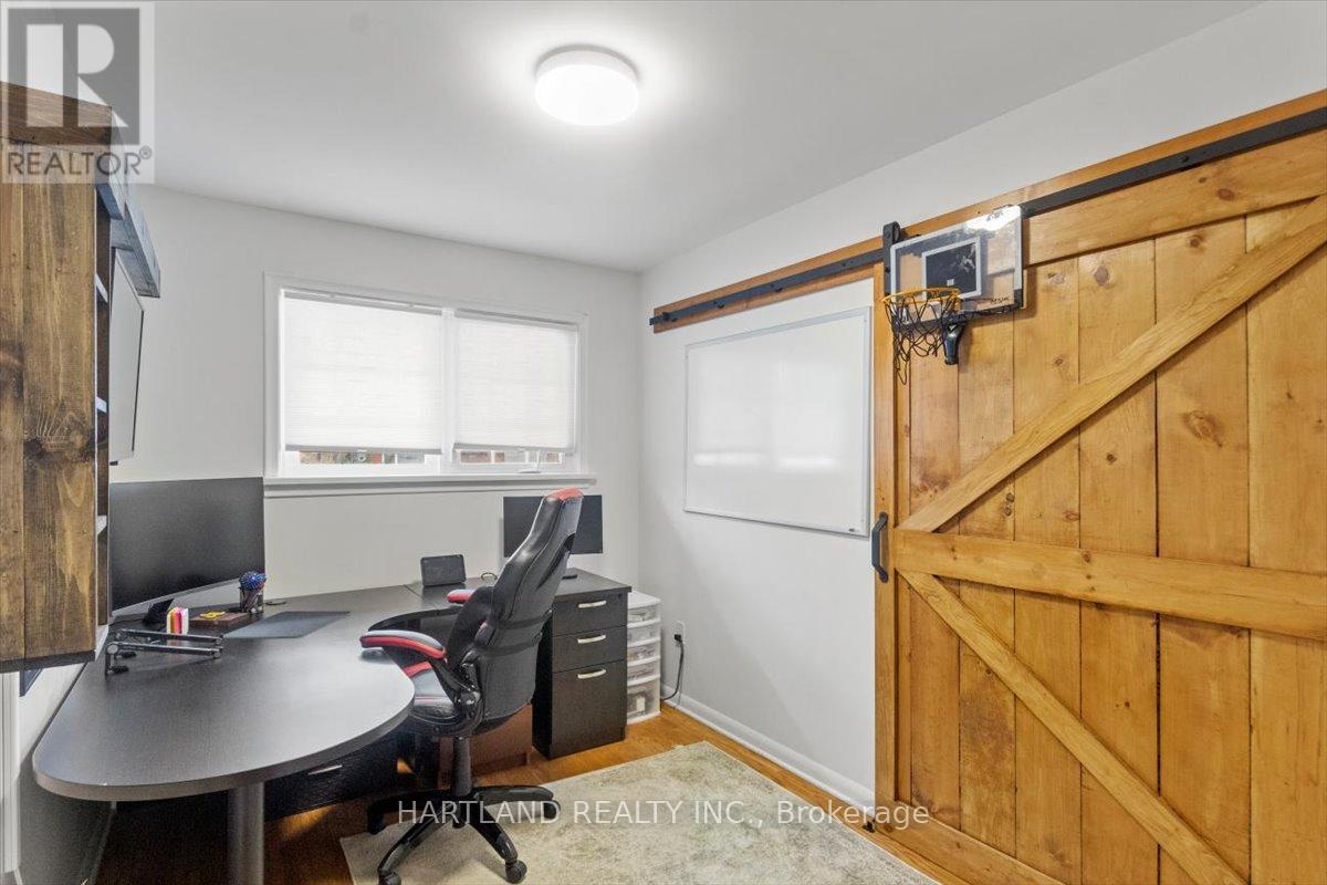 19 Kenworth Drive, St. Catharines, Ontario  L2M 4S4 - Photo 17 - X12673404