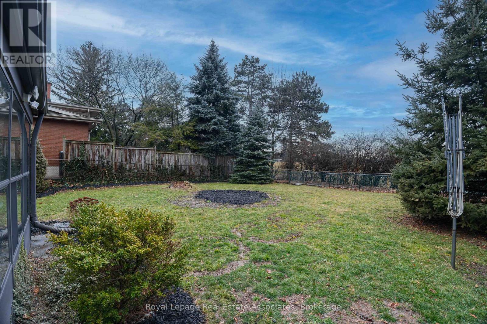 51 Delmar Drive, Hamilton, Ontario  L9C 1J2 - Photo 44 - X12673436