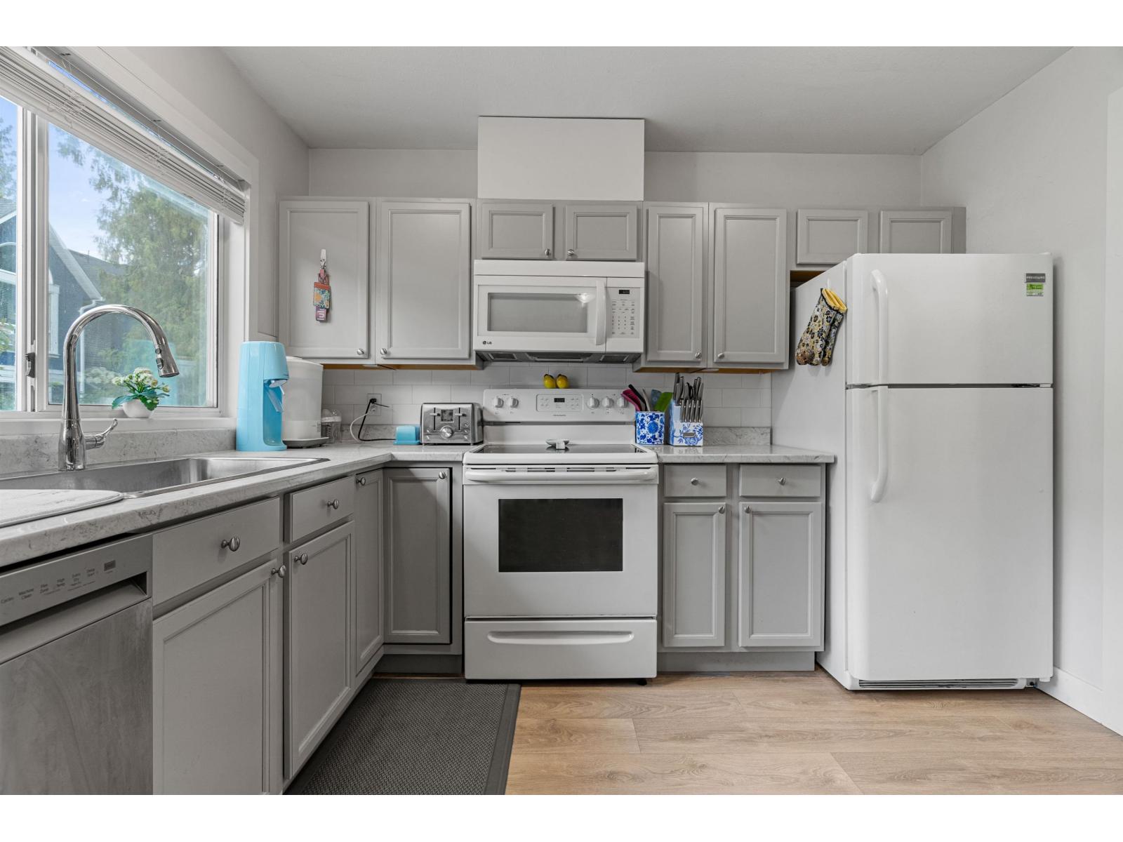 38 5904 Vedder Road, Vedder Crossing, Chilliwack, British Columbia  V2R 3E7 - Photo 6 - R3076780