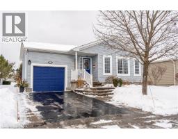 136 GLENARIFF Drive, Hamilton, Ontario