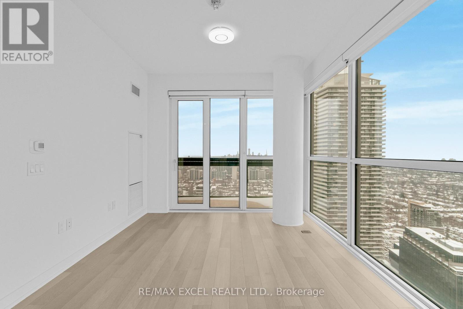 4005 - 39 Roehampton Avenue, Toronto, Ontario  M4P 1P9 - Photo 11 - C12633820