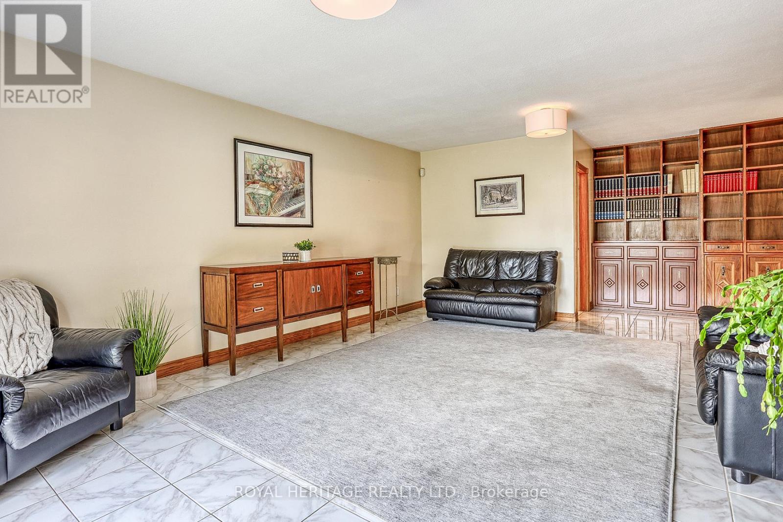 31 Purpledusk Trail, Toronto, Ontario  M1E 4C6 - Photo 16 - E12672486