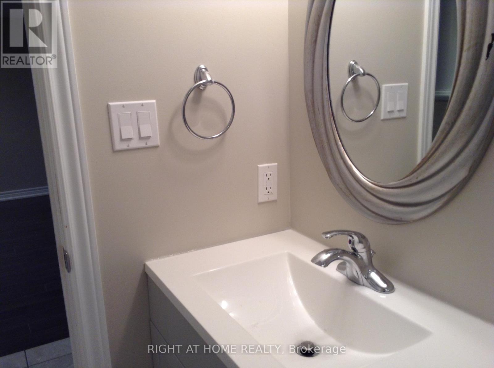 Unknown Address, ,     - Photo 12 - N12663498