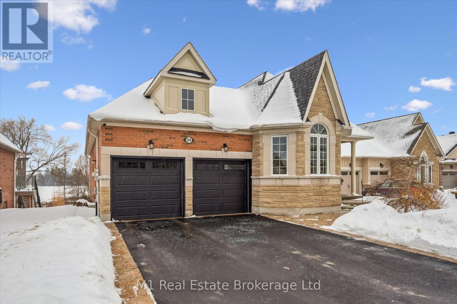 94 Aberfoyle Mill Crescent, Puslinch, Ontario  N1H 6H9 - Photo 2 - X12673610