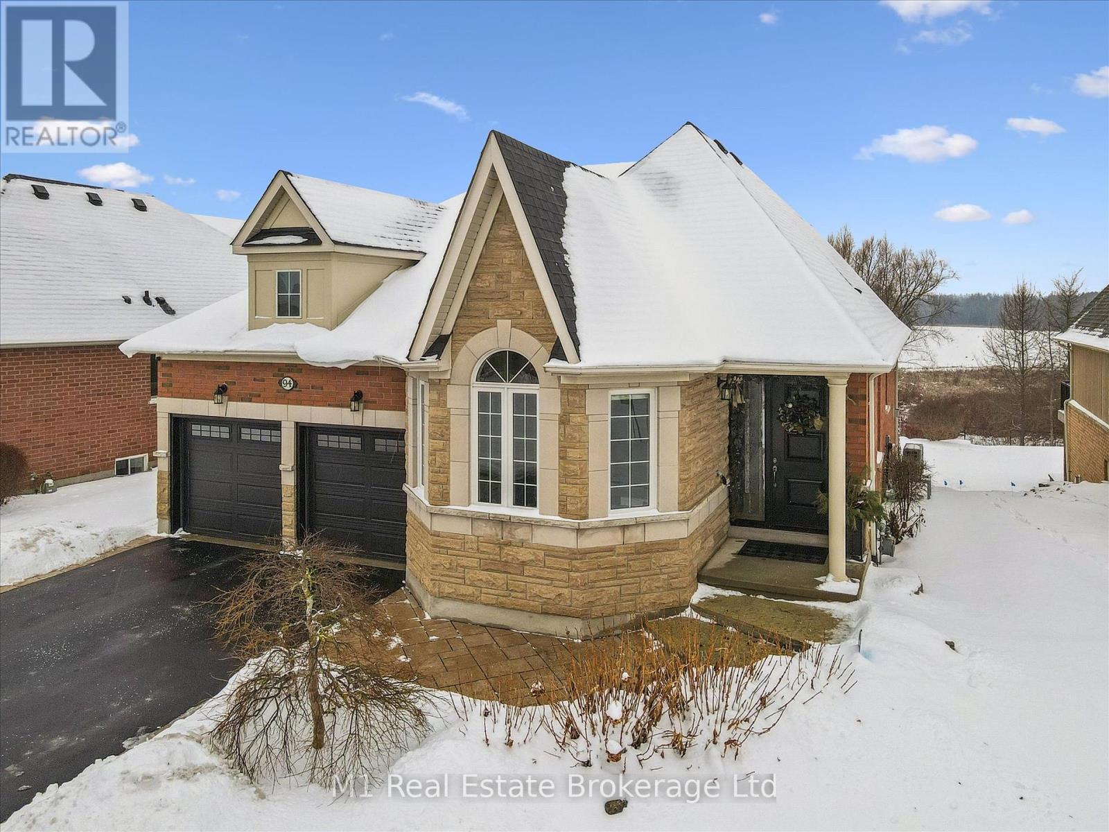 94 Aberfoyle Mill Crescent, Puslinch, Ontario  N1H 6H9 - Photo 6 - X12673610