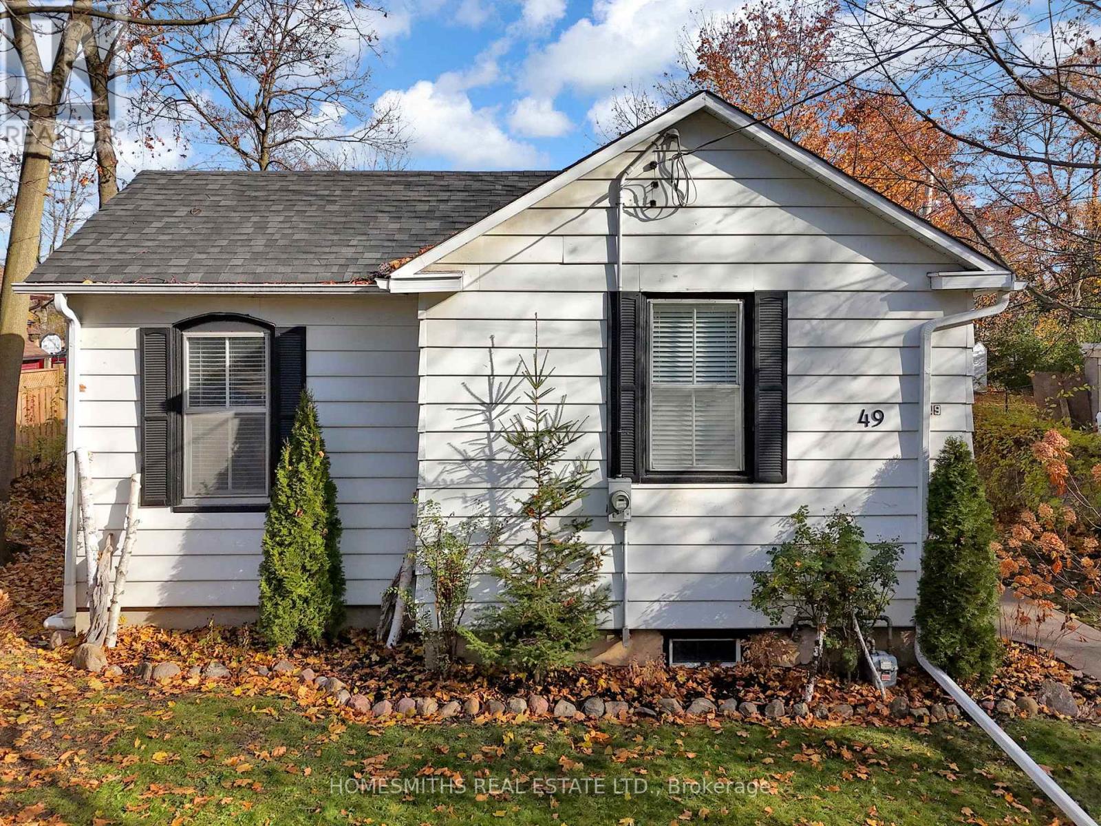 49 Centre Street, Clarington, Ontario  L1C 2Y2 - Photo 2 - E12673566