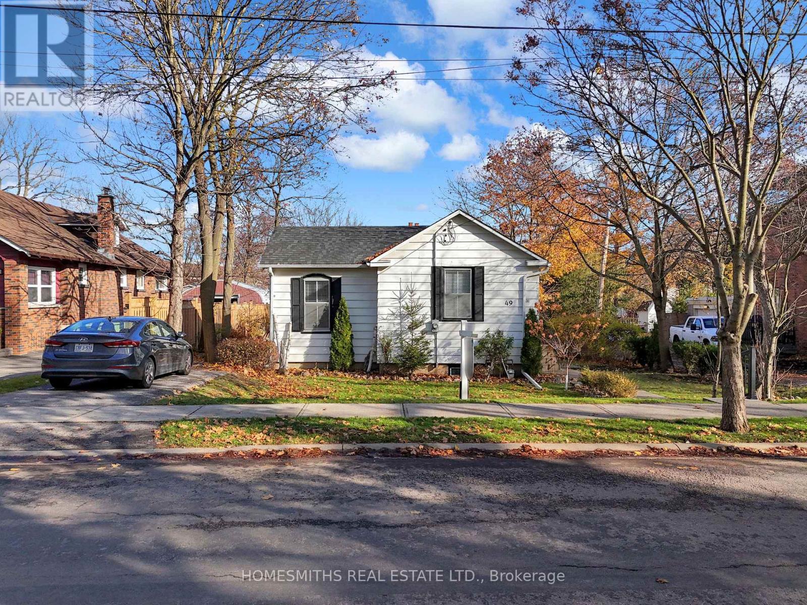 49 Centre Street, Clarington, Ontario  L1C 2Y2 - Photo 4 - E12673566