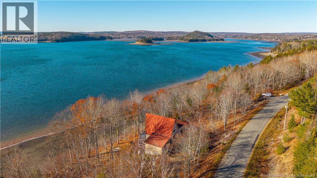 178 Hills Point Road, Oak Bay, New Brunswick  E3L 3J7 - Photo 13 - NB130238