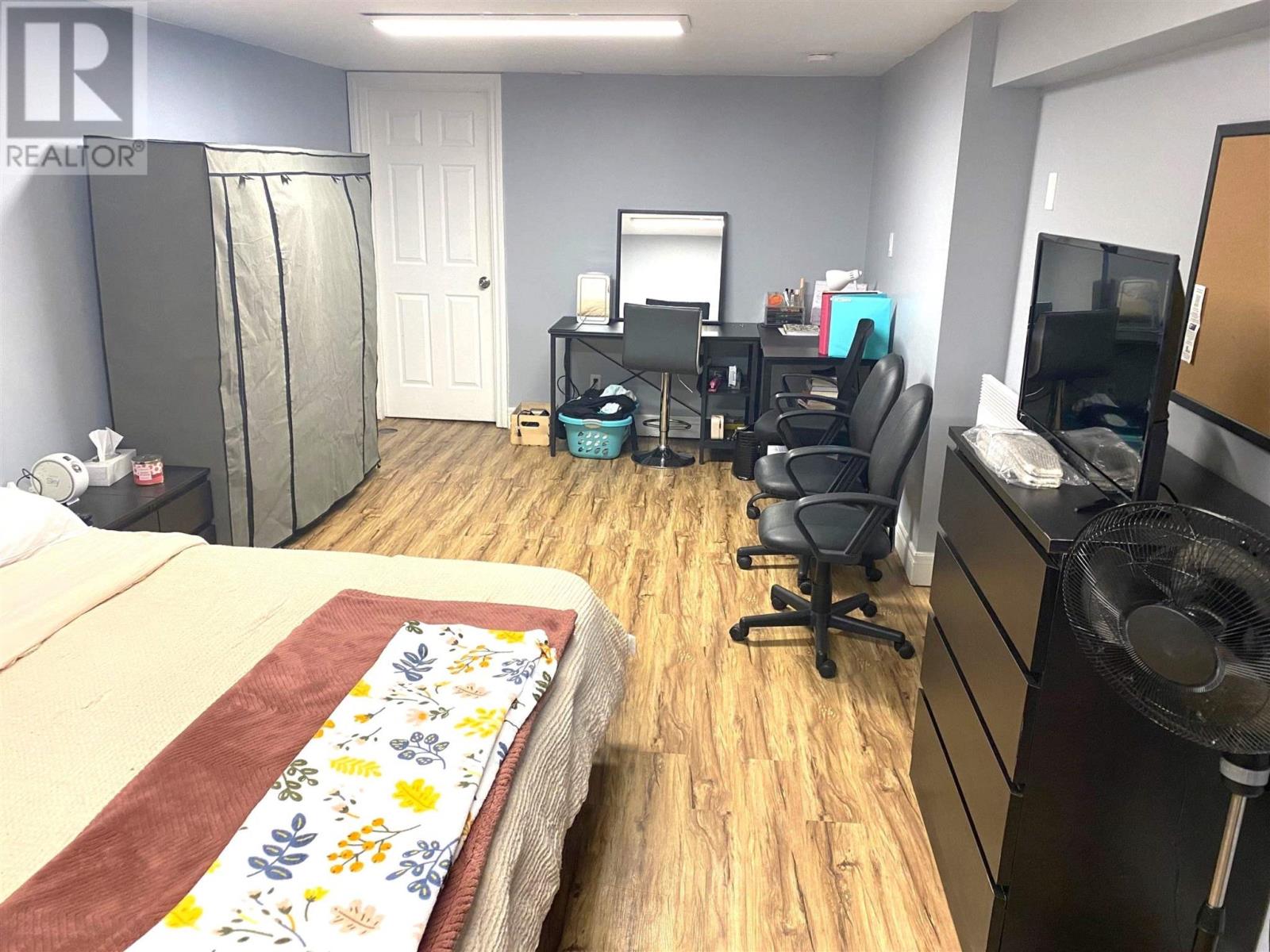 774 Pine St, Sault Ste. Marie, Ontario  P6B 3G1 - Photo 35 - SM260046