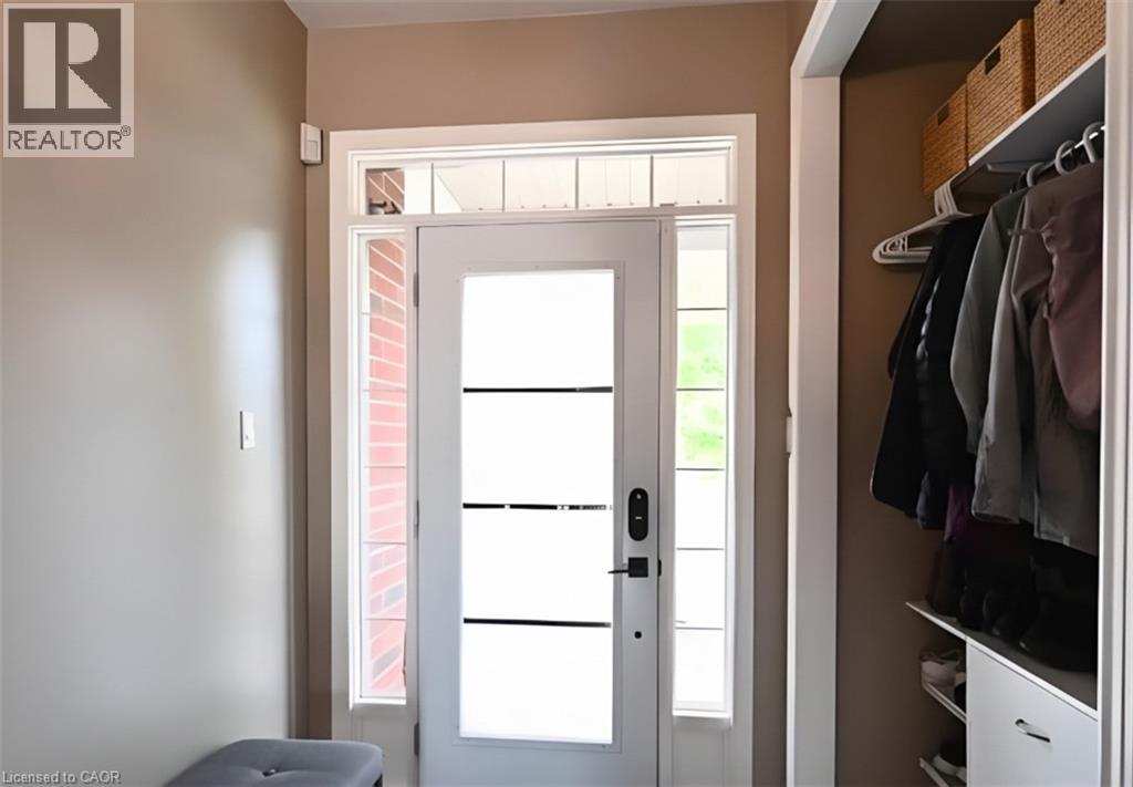 501 Topper Woods Crescent Unit# Upper, Kitchener, Ontario  N2P 2Y4 - Photo 2 - 40794141