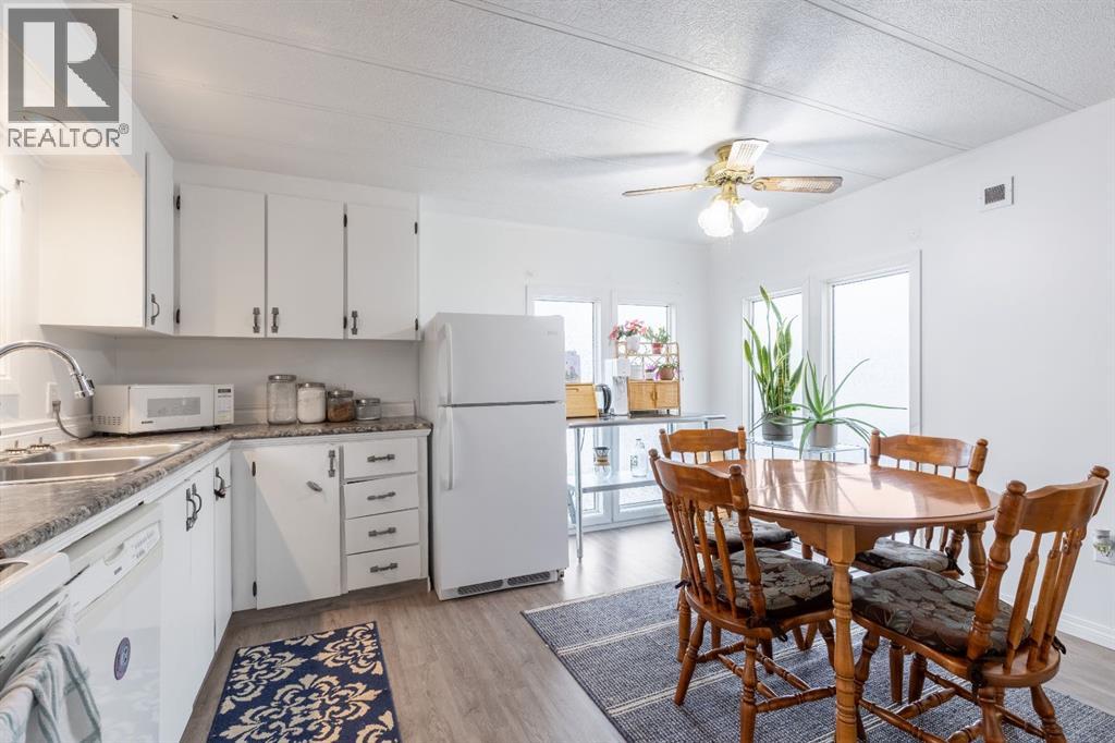 230, 2300 13 Street N, Lethbridge, Alberta  T1H 4E8 - Photo 6 - A2274978