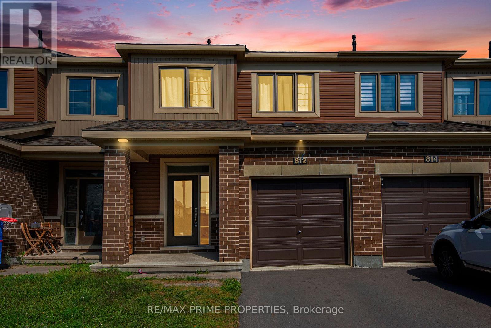 812 JUNE GRASS STREET, ottawa, Ontario