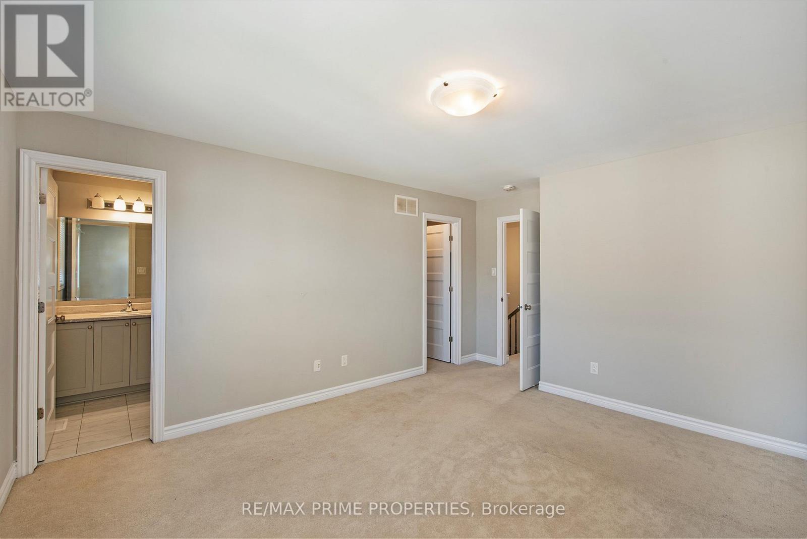 812 June Grass Street, Ottawa, Ontario  K4A 1H4 - Photo 12 - X12673536