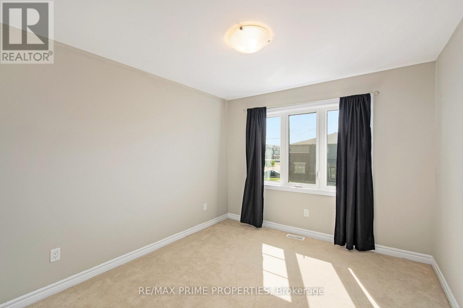 812 June Grass Street, Ottawa, Ontario  K4A 1H4 - Photo 15 - X12673536