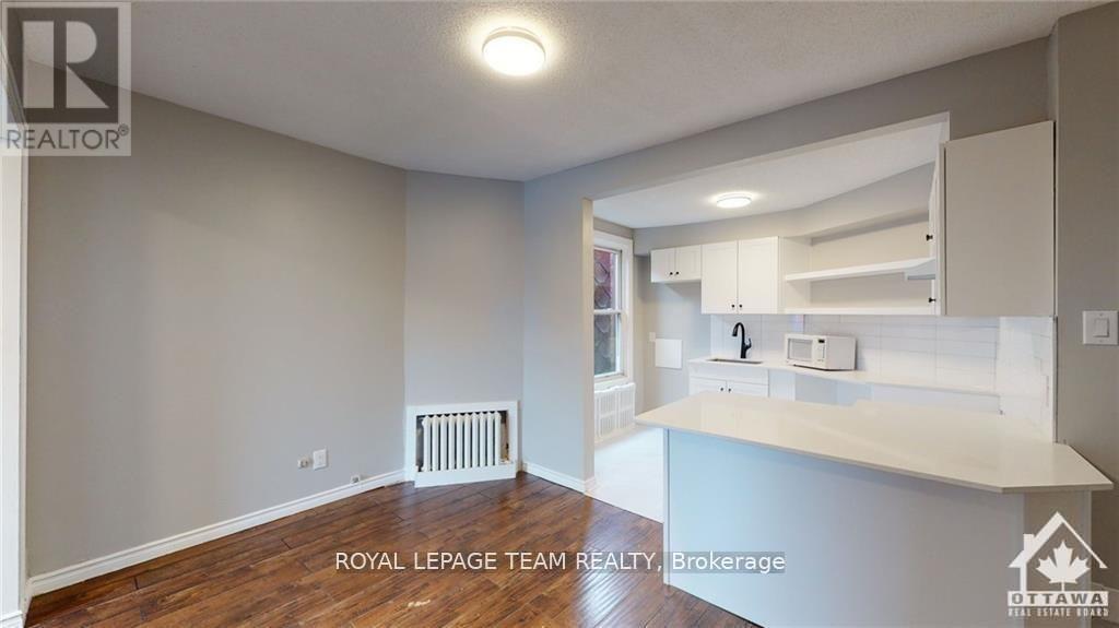 883 Somerset Street W, Ottawa, Ontario  K1R 6R6 - Photo 12 - X12673568